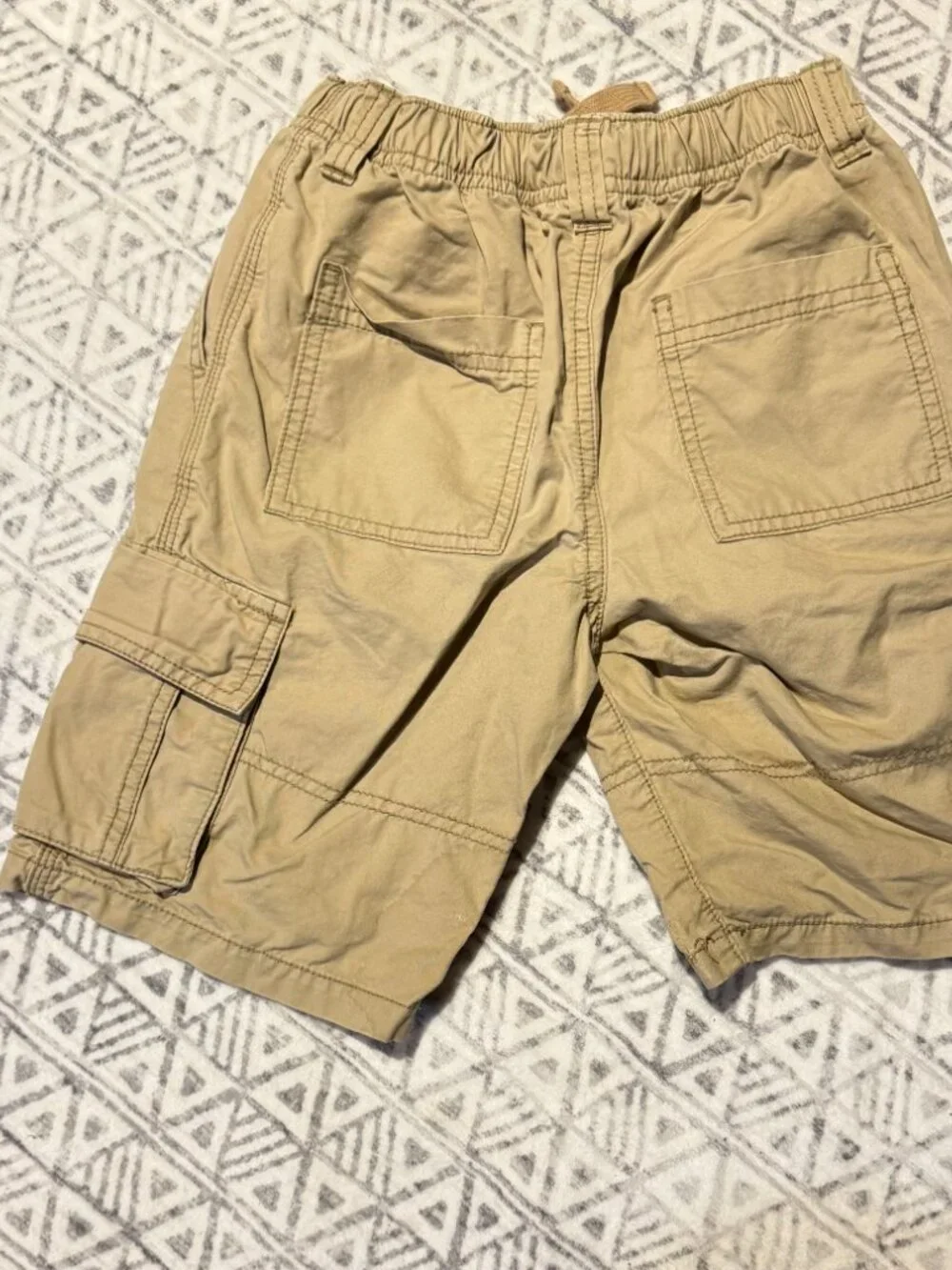 Gymboree Boys Khaki Cargo Shorts – Size 8